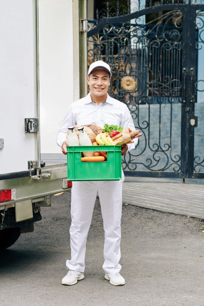 ส่งของเย็น